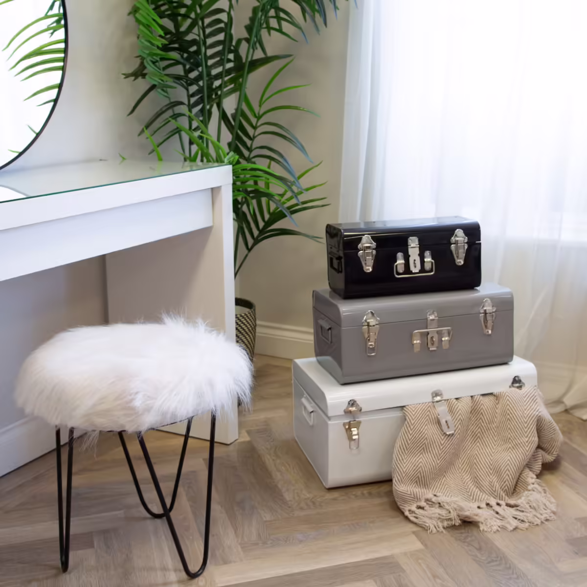 Storage Trunks - White, Grey & Black - MHIN0150_3