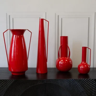 Red Set of 4 Modern Decorative Textured Roman Vases